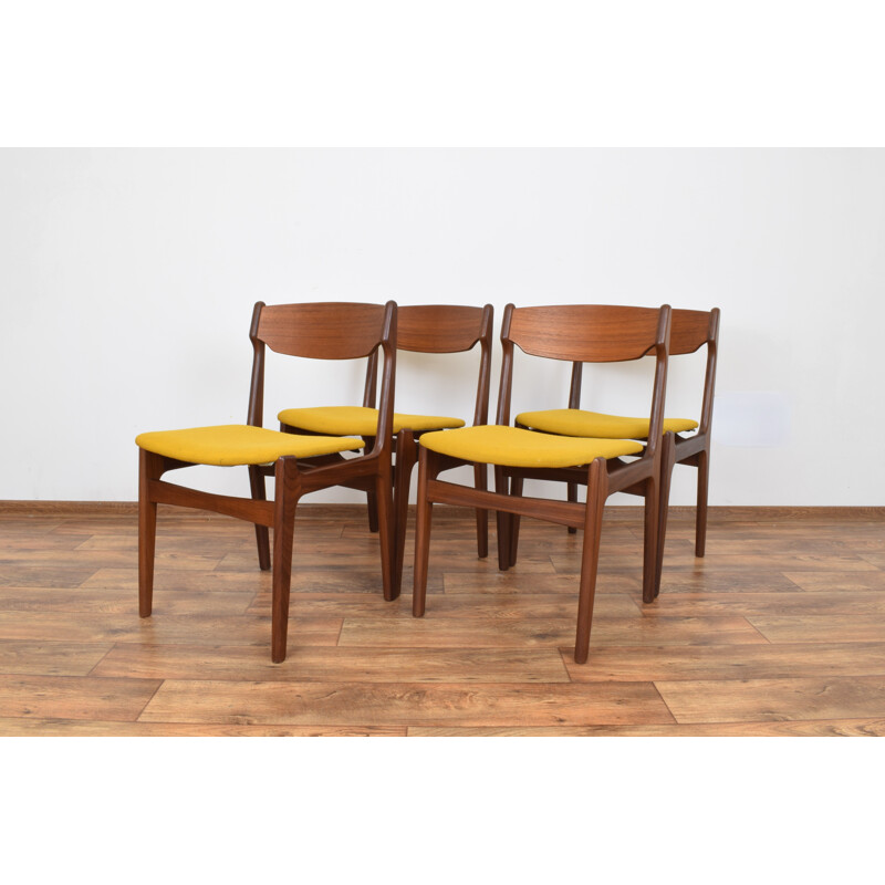 Set of 4 vintage dining chairs in Teak, Danish 1960s