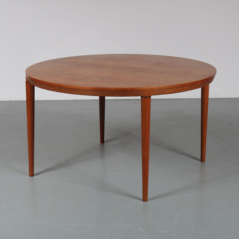 Table basse vintage en teck par Severin Hansen pour Haslev Mobler, danois années 1960