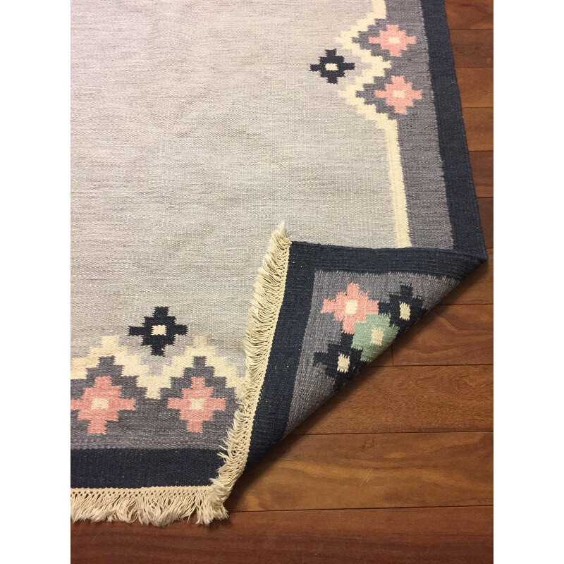 Vintage Swedish Rollakan woollen rug