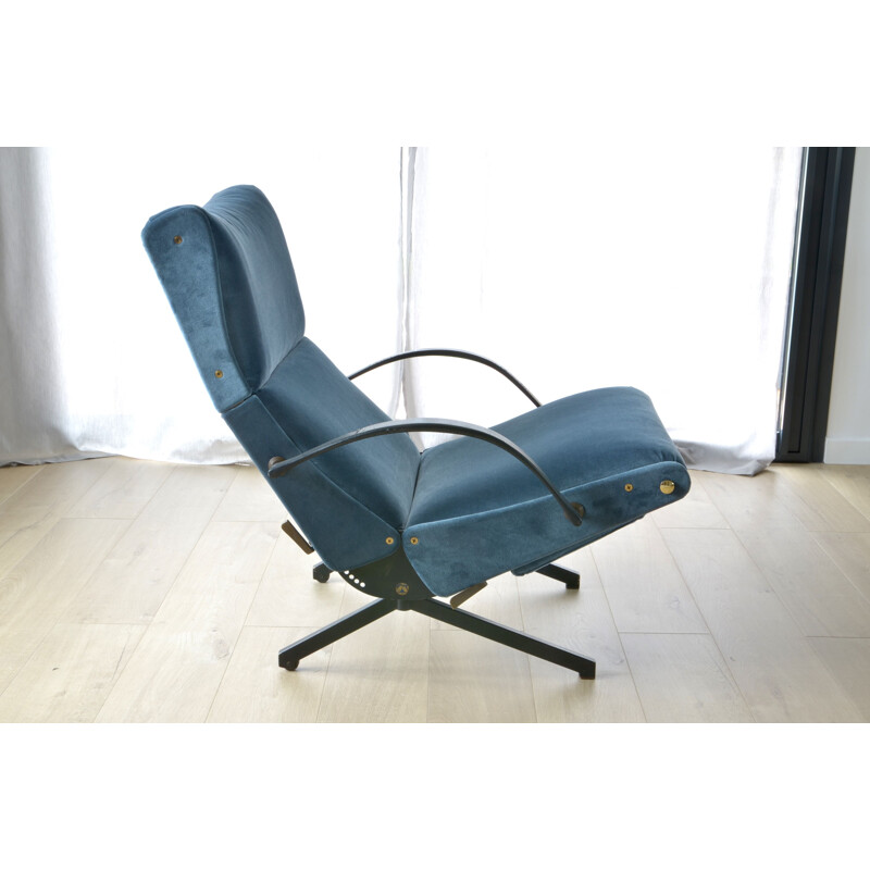 P40 armchair by Osvaldo Borsani in blue velvet