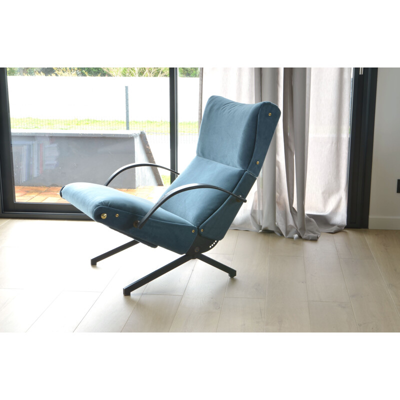 P40 armchair by Osvaldo Borsani in blue velvet