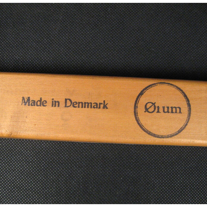Scandinavian chair in teak and black leather by Erik Buck