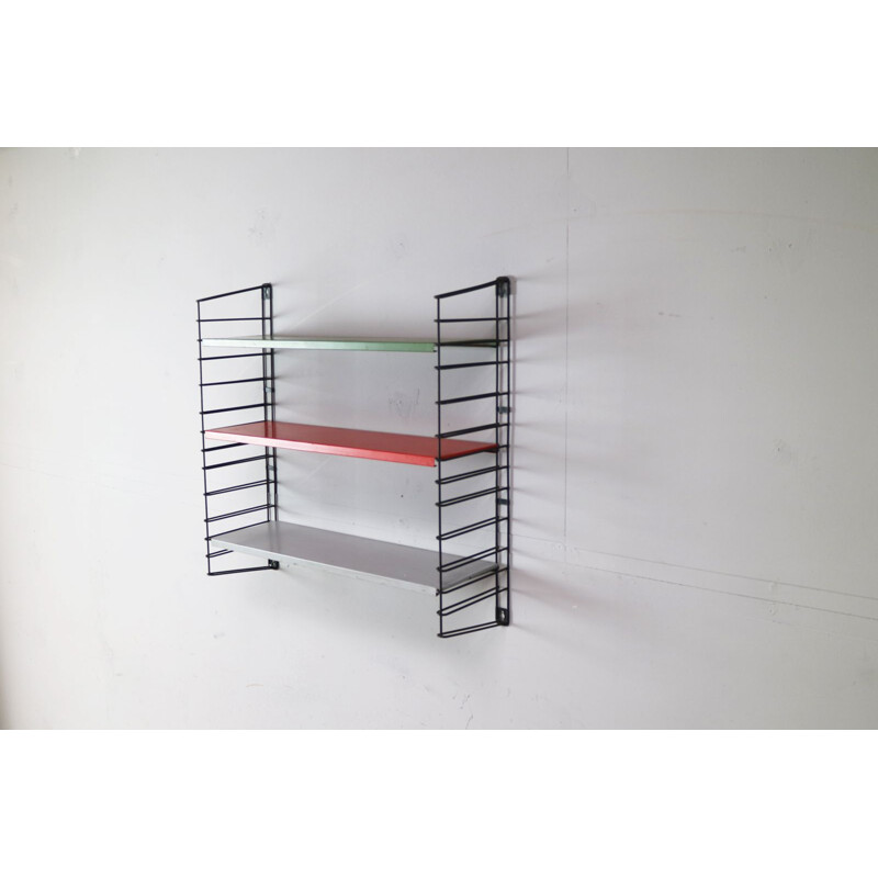 Hanging wall shelf in steel by Tomado