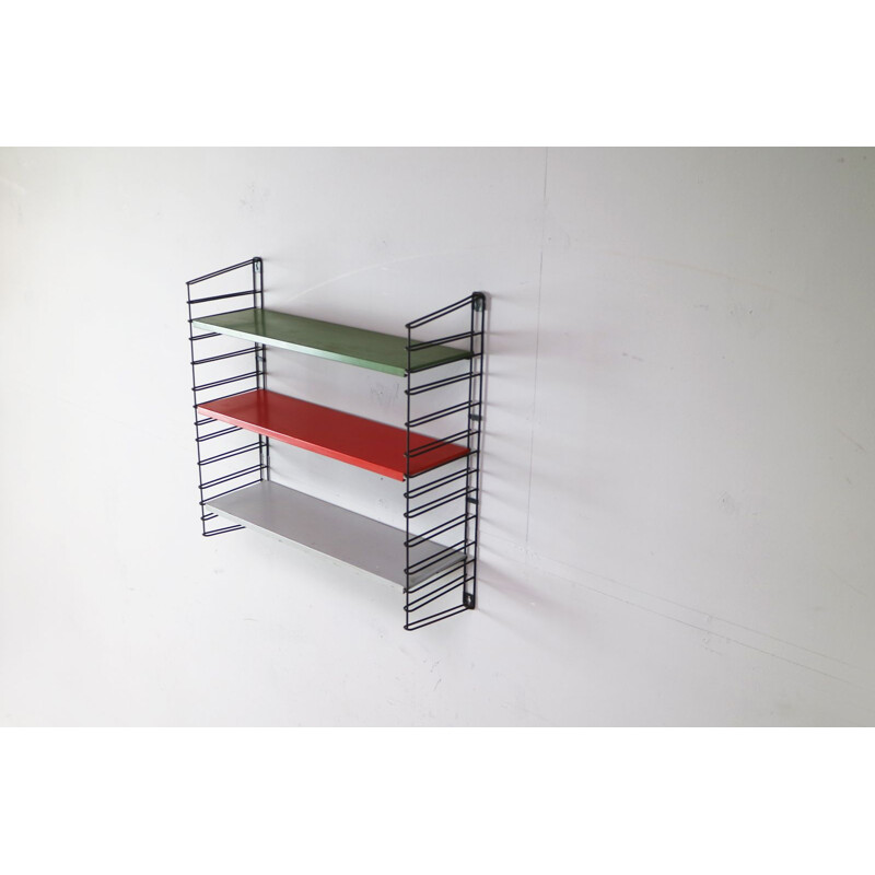 Hanging wall shelf in steel by Tomado