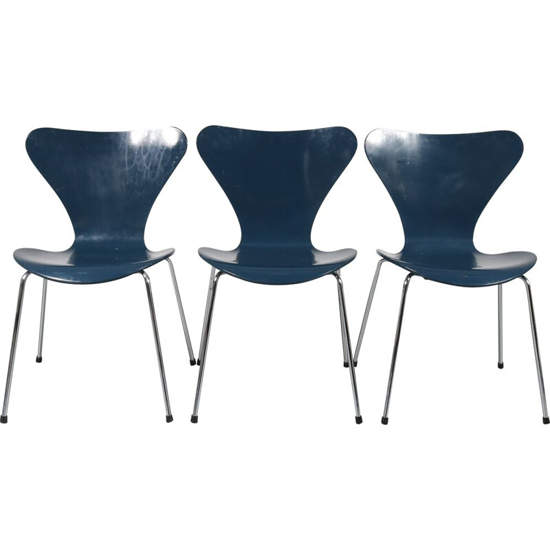 Vintage Butterfly blue chair for Fritz Hansen in plywood and metal 1970s