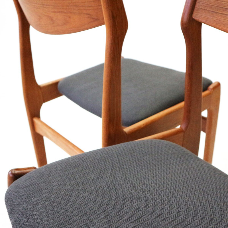 Ensemble de 6 chaises vintage en tissu gris et teck 1960