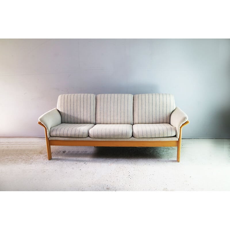 Vintage danish sofa in beechwood and beige wool 1970