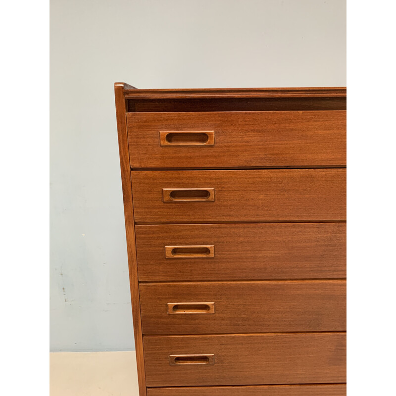 Vintage chest of drawers in teakwood 1960