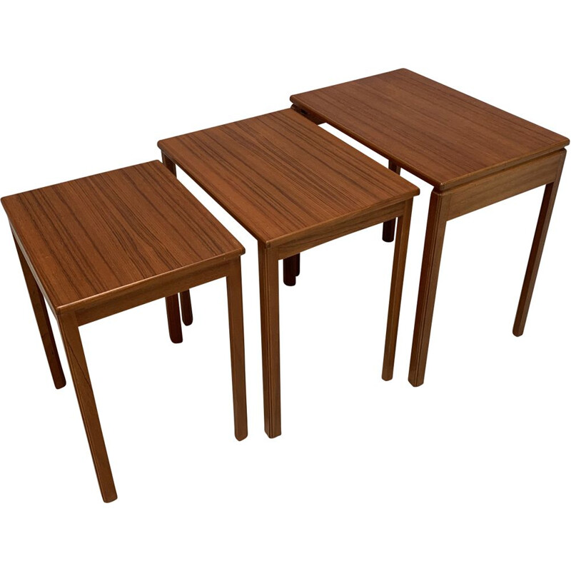 Vintage english nesting tables in teak 1960