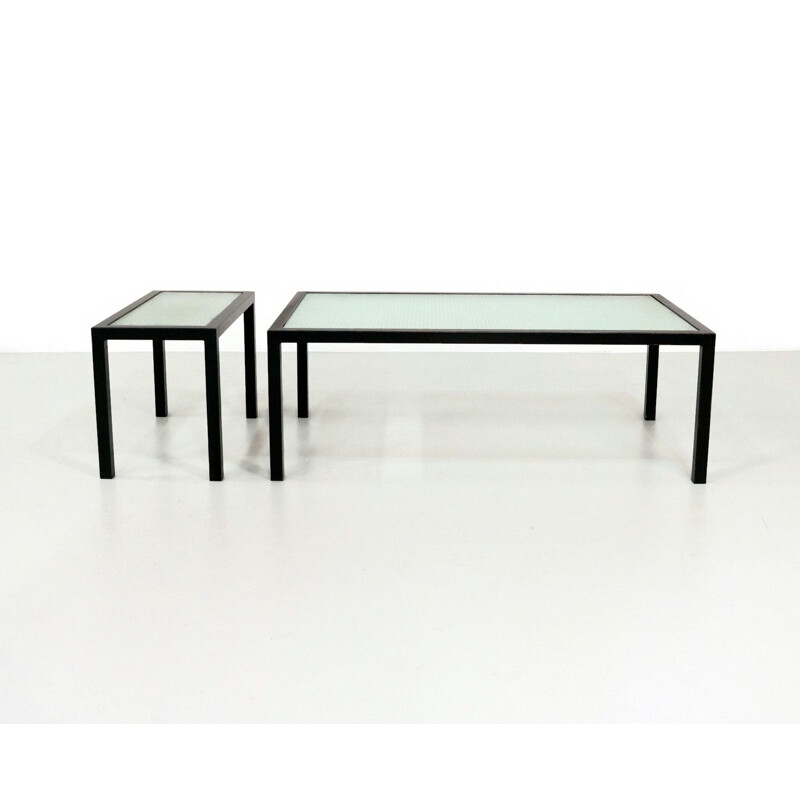 Ensemble de 2 tables basses vintage en métal noir et verre