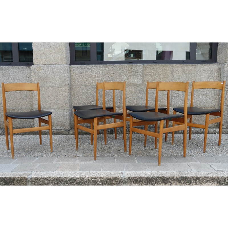 Suite de 6 chaises en bois et simili cuir noir - 1960