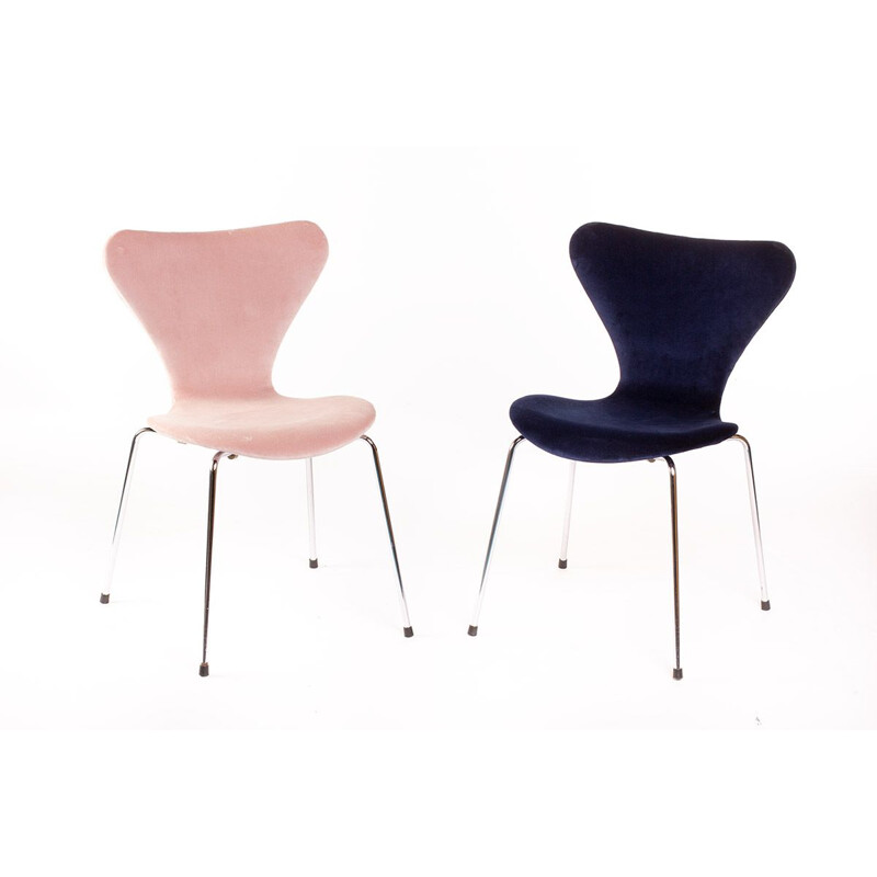 Set of 2 Vintage chairs Butterfly 3107 by Arne Jacobsen for Fritz Hansen, 1980s