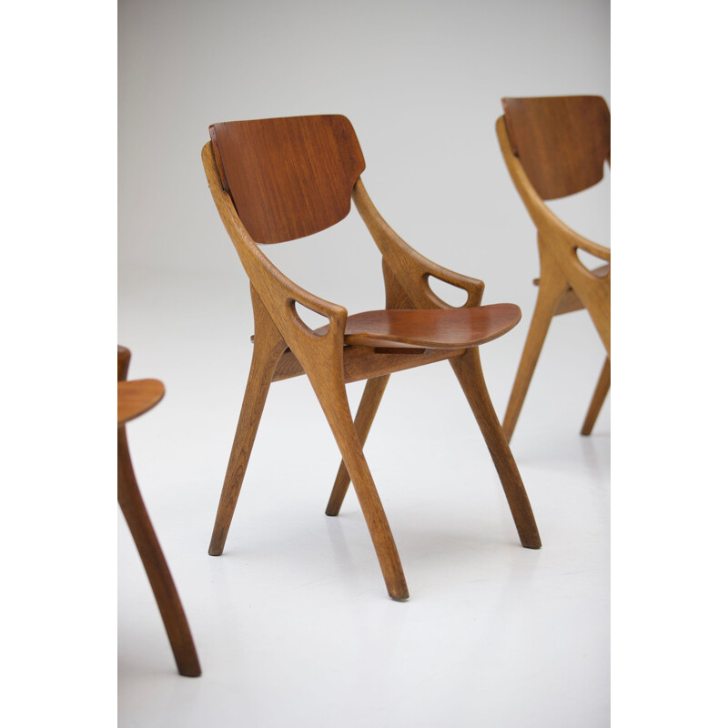 Vintage set of 4 dining chairs in oak by Arne Hovmand Olsen,1958 