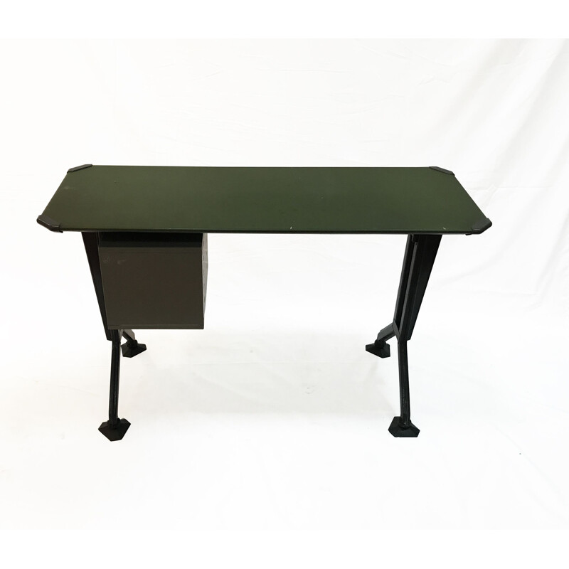 Green vintage desk in metal and vinyl by G. Banfi L. Belgiojoso E. Peressutti