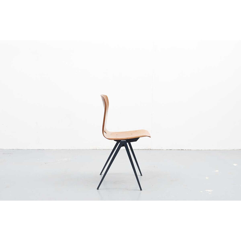 S22 chair in blue oak by Galvanitas