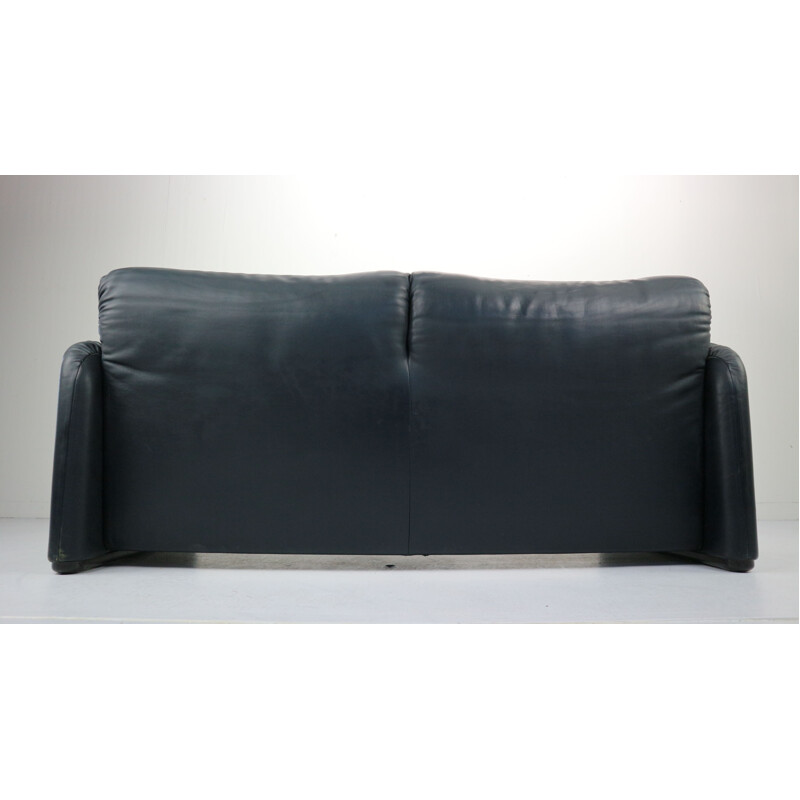 Dark blue Maralunga sofa by Vico Magistretti for Cassina