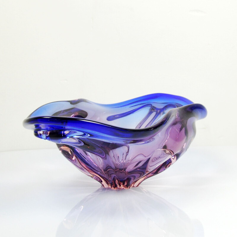 Vase vintage violet pour Chribska Sklarna en verre 1960