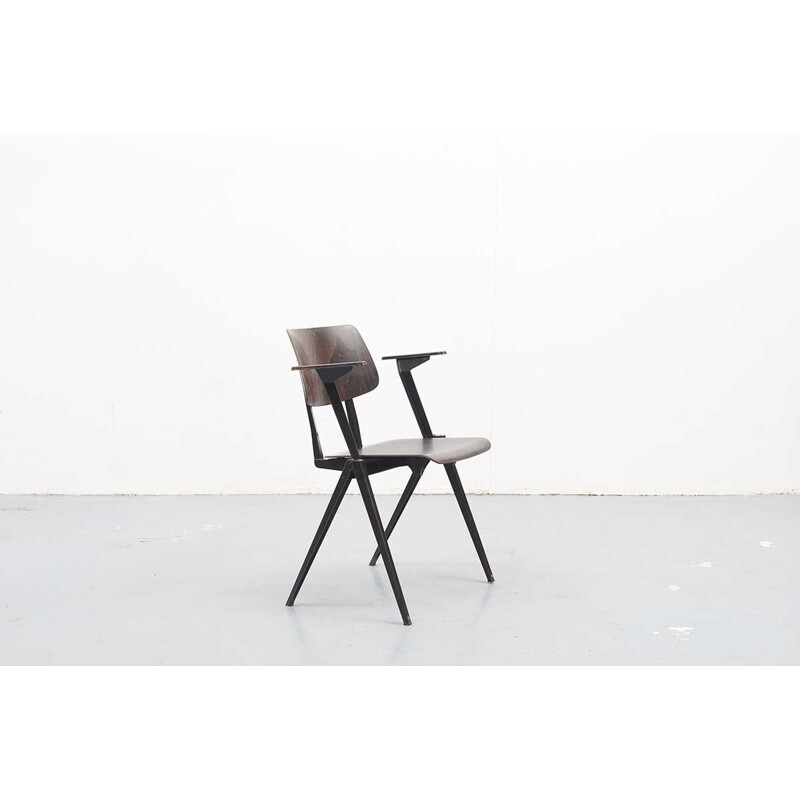 Vintage black dutch S16 chair in wood and metal