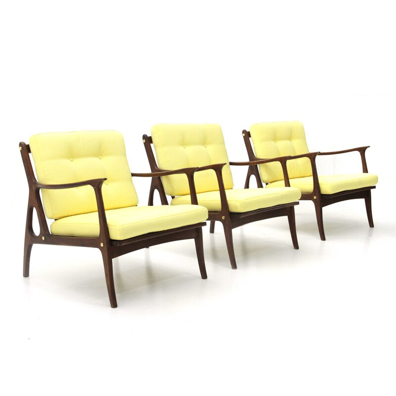 Vintage Italian armchair with yellow cushions
