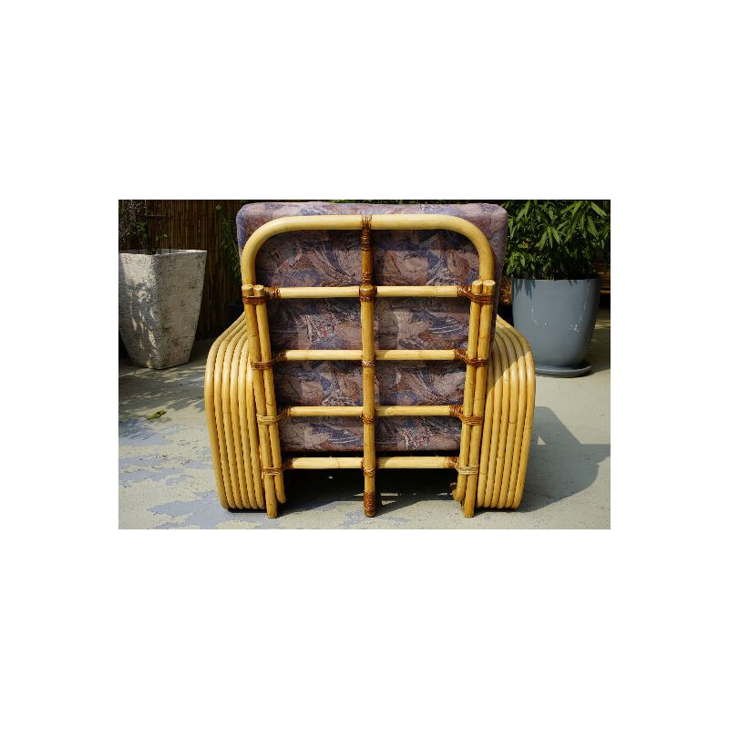 Vintage rattan pretzel chair
