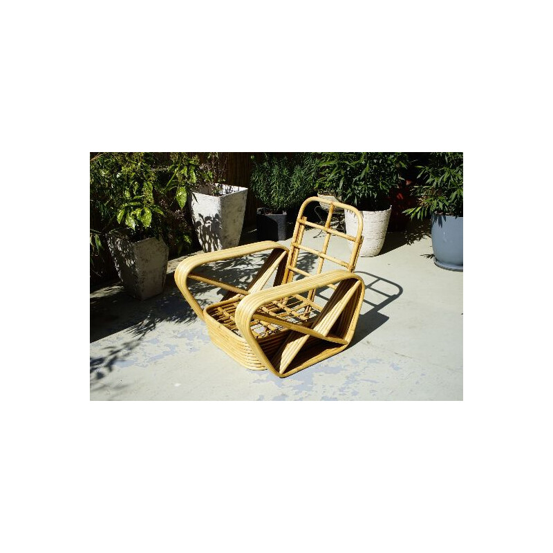 Vintage lounge rattan pretzel chair