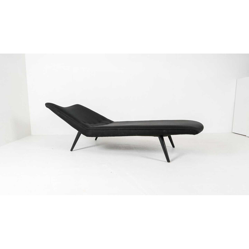 Vintage daybed by Theo Ruth for Artifort