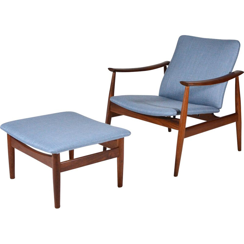 Vintage 137 armchair and 138 ottoman by Finn Juhl for France and Son in teak and blue cotton 1950