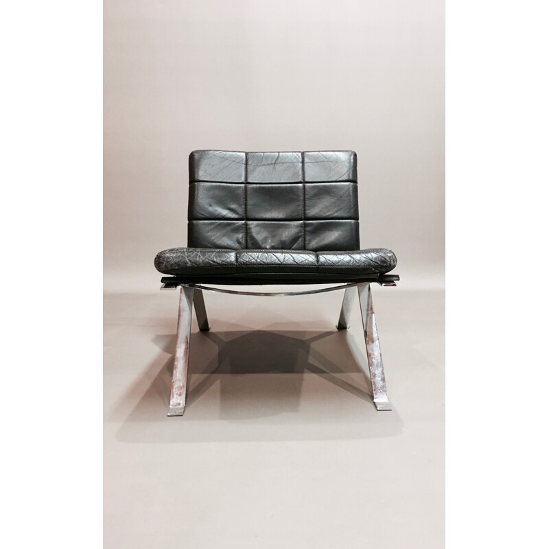 Vintage Armchair Hans Eichenberger black leather 1960