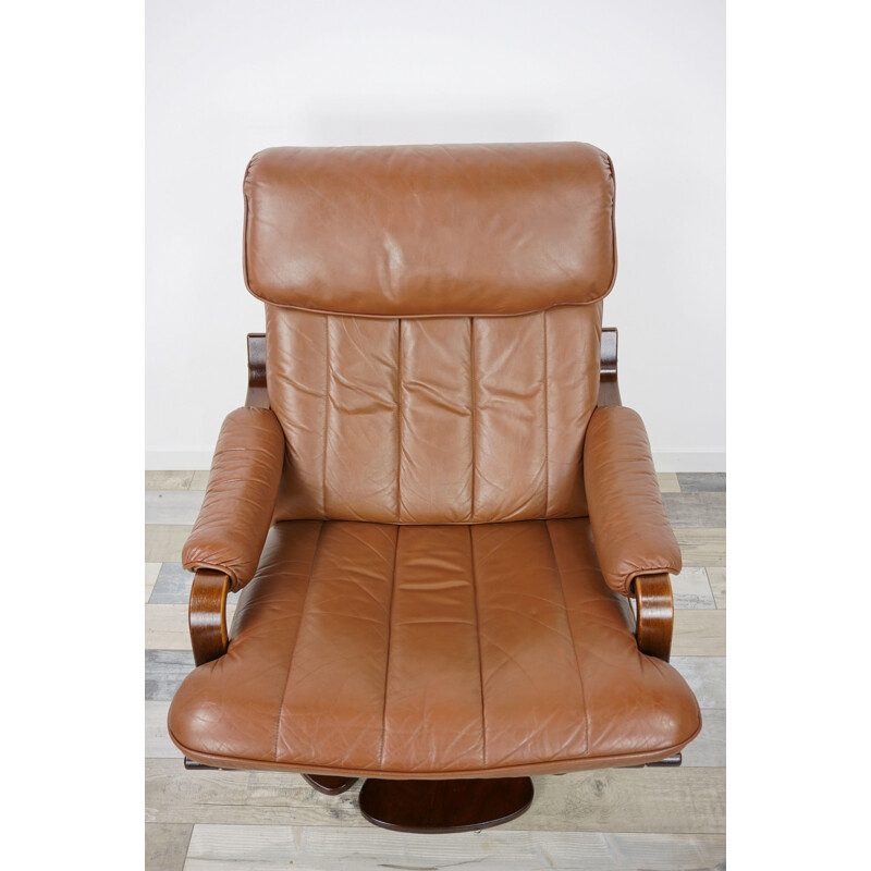 Fauteuil vintage Scandinave pivotant en cuir et bois,1970