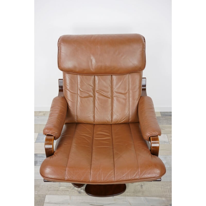 Vintage Scandinavian  swivel armchair in leather and wood, 1970