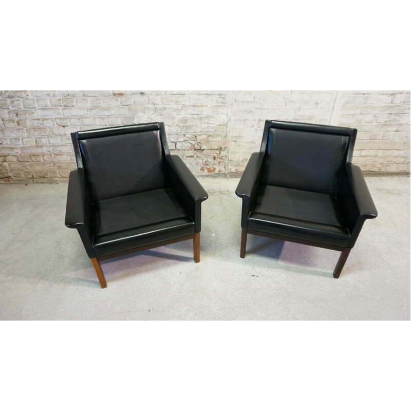 Vintage pair of Scandinavian armchairs in leather,1960