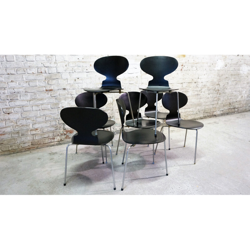  8 chaises à repas vintage tripode par Arne Jacobsen, pour Fritz Hansen,1952