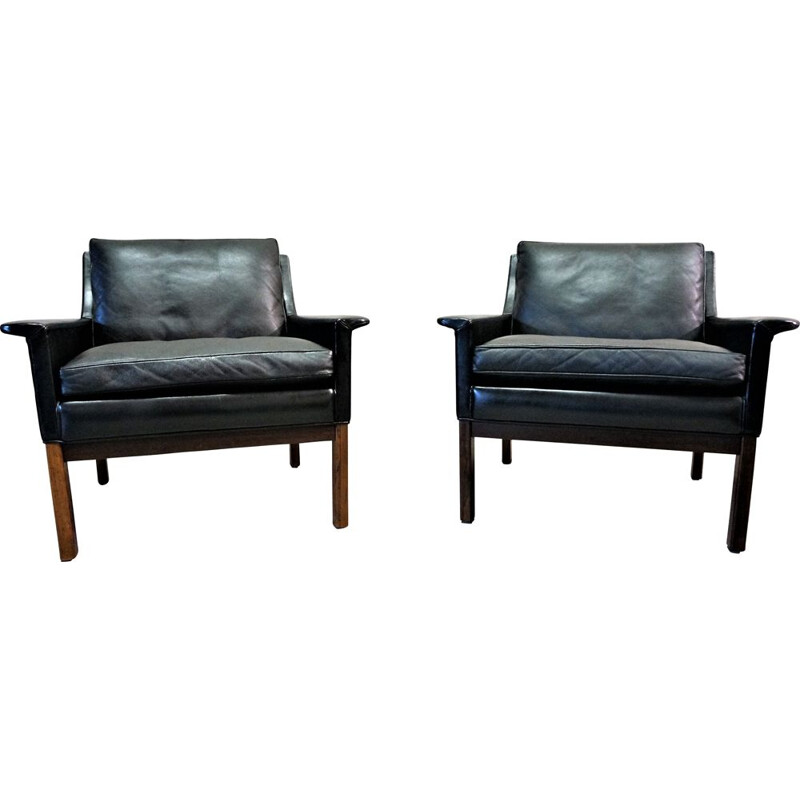 Vintage pair of Scandinavian armchairs in leather,1960