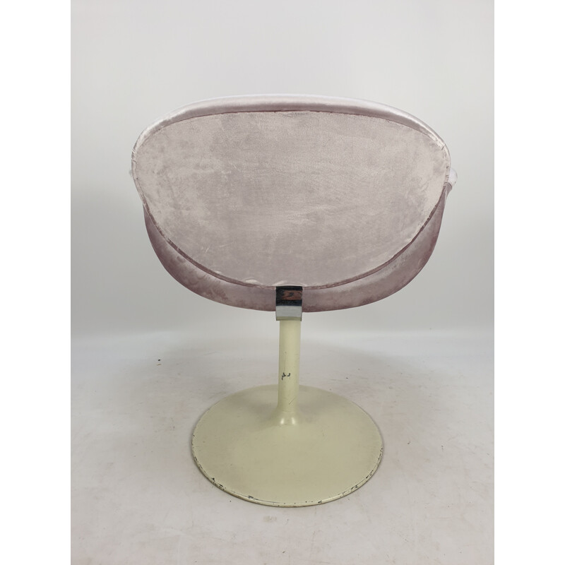 Vintage Little Tulip armchair for Artifort in pink fabric and metal 1960s