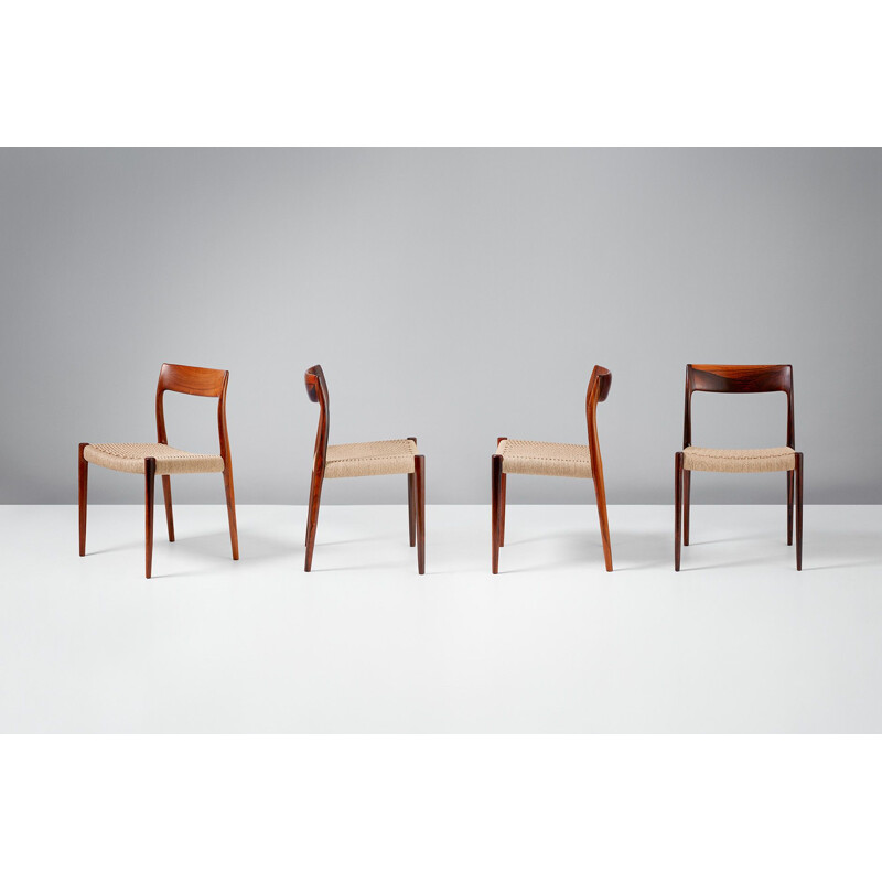 Set of 8 vintage 77 chairs for Moller in rosewood and papercord