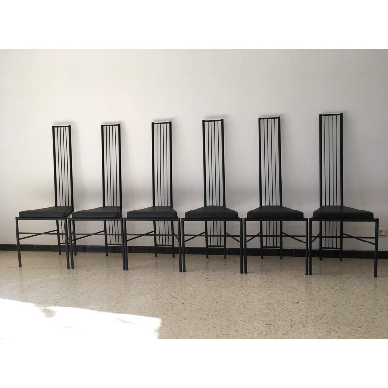 Suite de 6 chaises vintage françaises en métal noir 1980