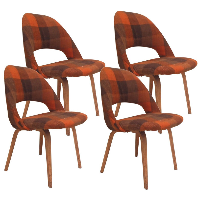 4 chairs series 72, Eero SAARINEN - 1954 