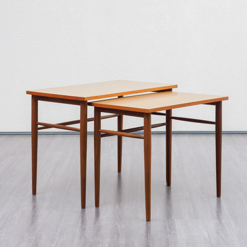 Pair of nesting tables in teak