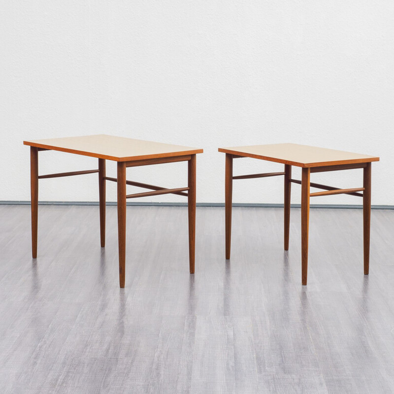 Pair of nesting tables in teak