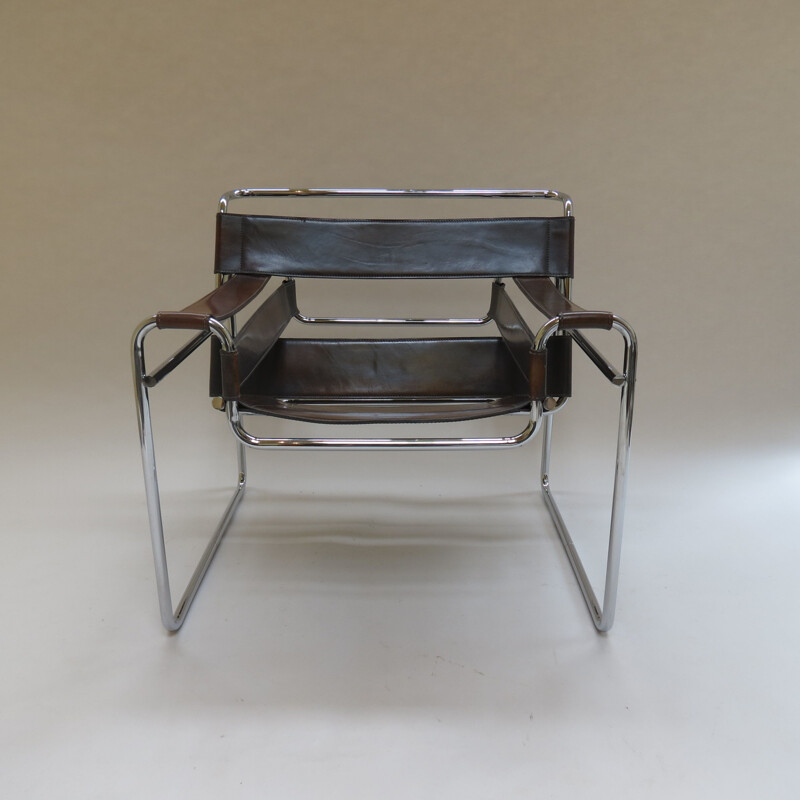 Vintage Wassily B3 armchair for Knoll in gray leather and chrome 1980