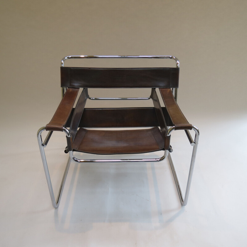 Vintage Wassily B3 armchair for Knoll in gray leather and chrome 1980