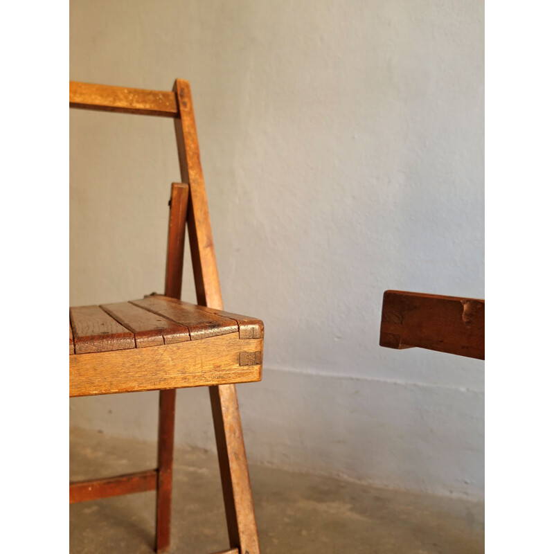 Vintage foldable chair in wood 1950