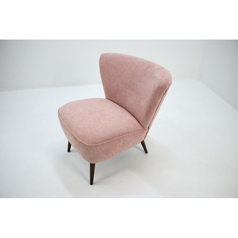 Fauteuil vintage rose Tchécoslovaquie années 1950 