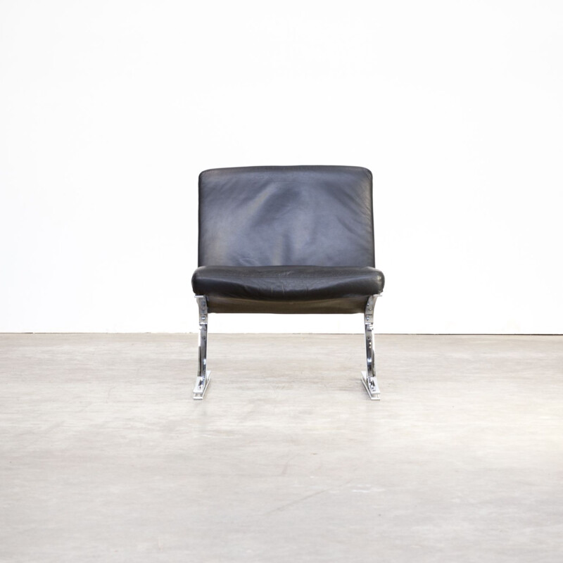 Berlin low chair by Meinhard von Gerkan for Knoll