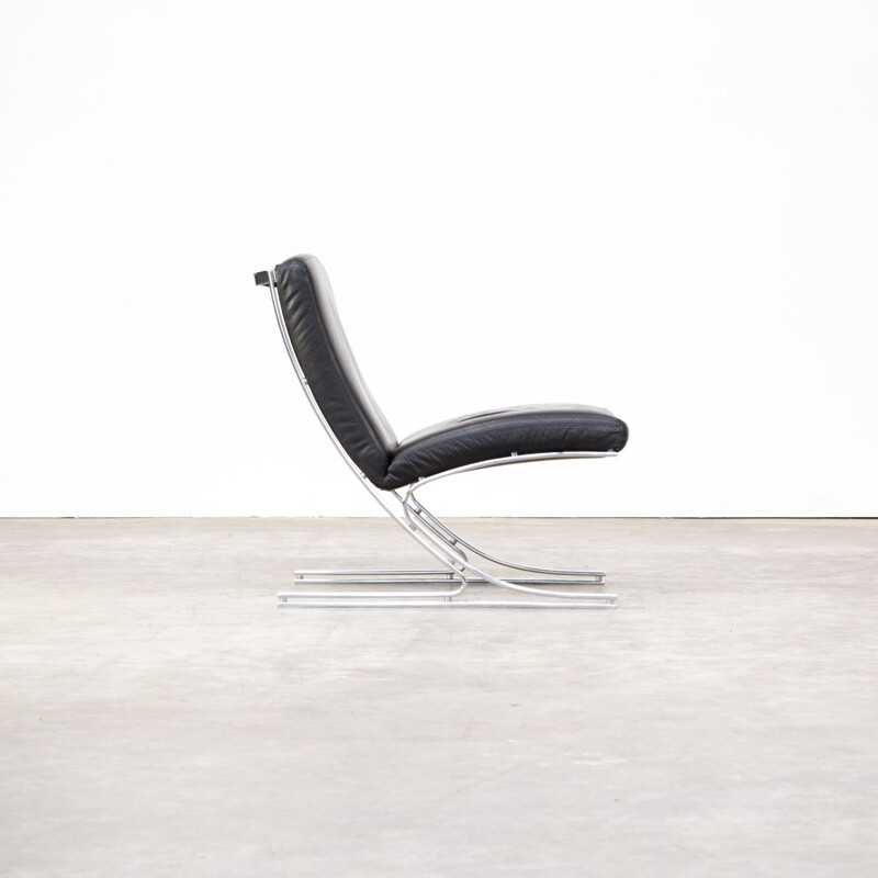 Berlin low chair by Meinhard von Gerkan for Knoll