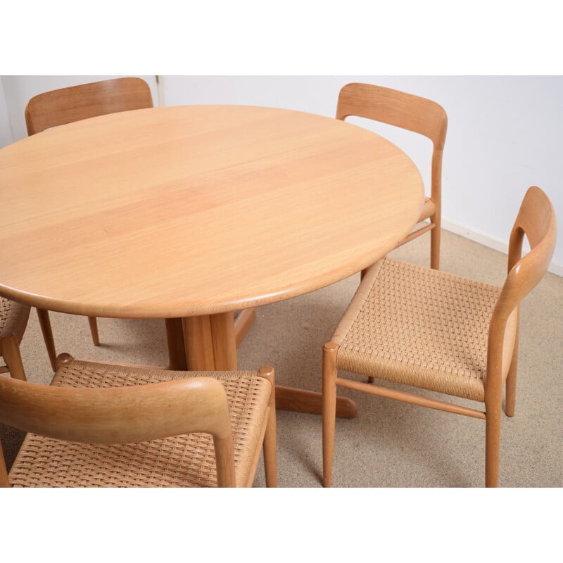 Vintage Dining table set by Niels Otto Møller 1950s