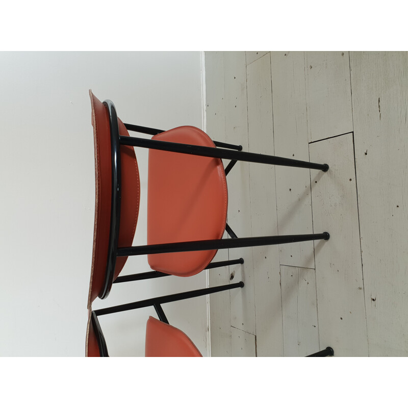 Ensemble de 3 chaises vintage italiennes en cuir rouge 1960
