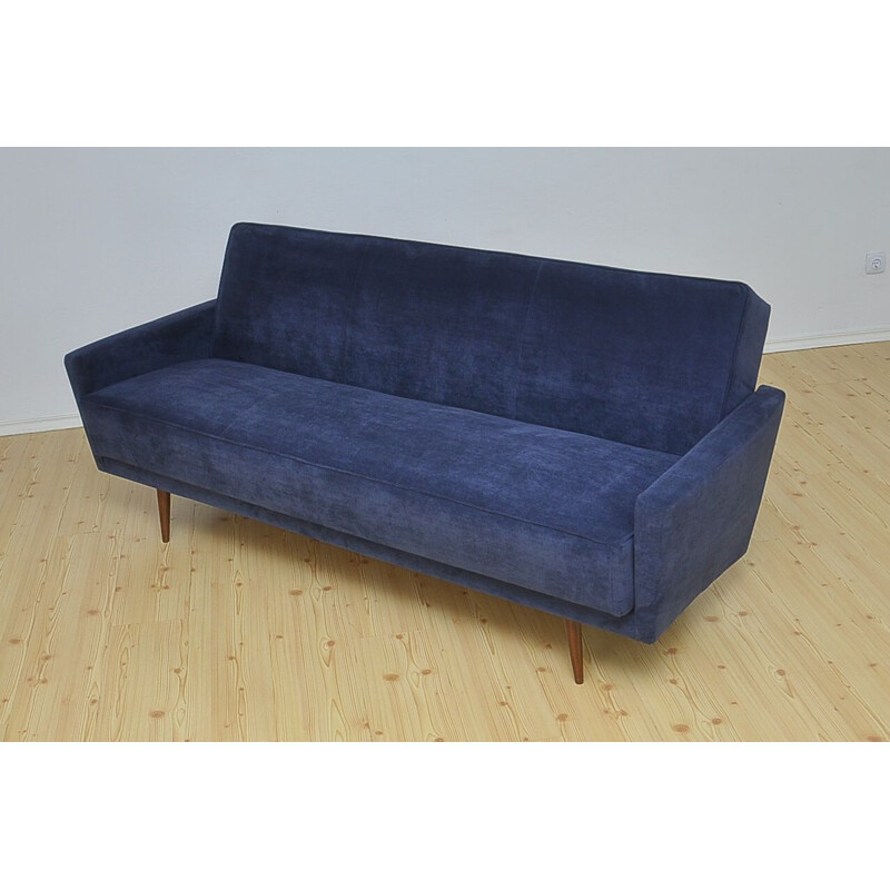 Vintage blue daybed in beechwood