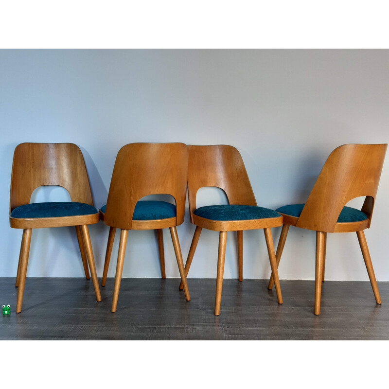 Set of 4 vintage chairs for TOn in beech and blue fabric 1960