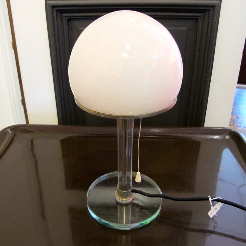 Desk lamp in opaline, metal and glass, Wilhem WAGENFELD & Carl Jakob JUCKER - 1930s